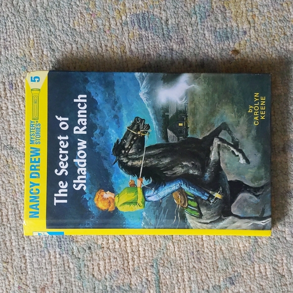 Nancy Drew Books 1 through 6 - Picture 6 of 7
